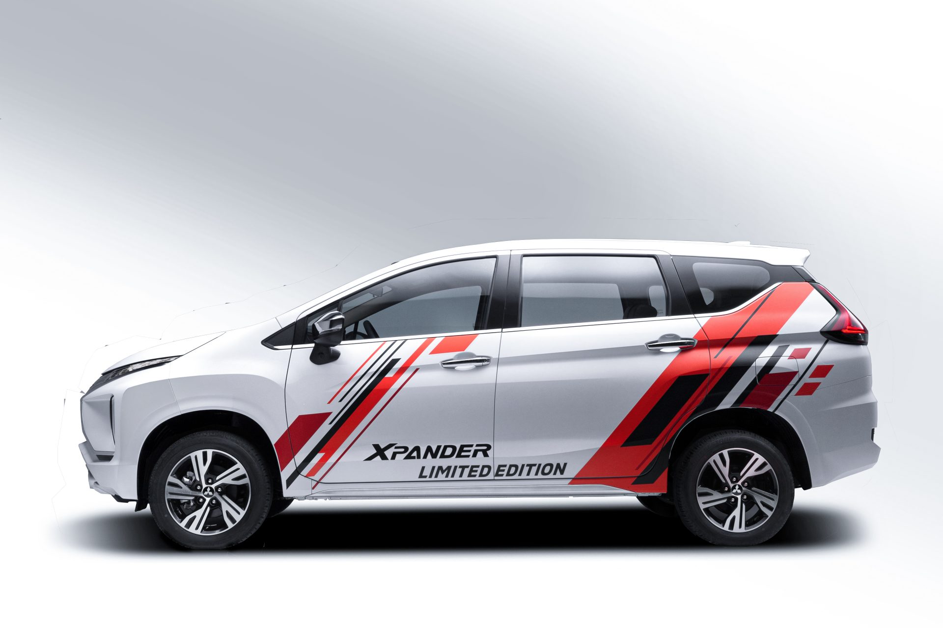 Mitsubishi Xpander Limited - Phiên bản đặc biệt kỉ niệm 3 năm ra mắt 10